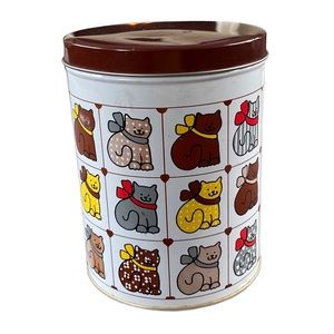 HBI Vintage Kitten Kitty Cat Scarf Scarves Hearts Round Tin Canister White Brown